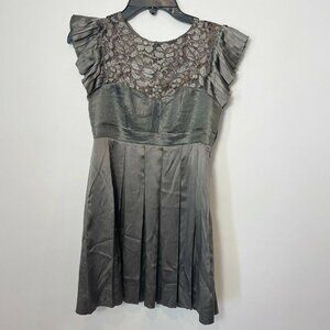 Development by Erica Davies Lace Silk Mini Cocktail Dress Gray 2 Flutter Sleeve